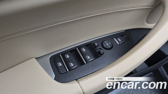 BMW X3 2018 — photo 29