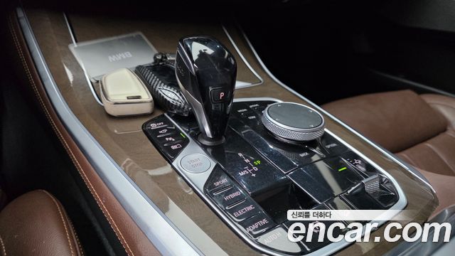 BMW X5 2021 — photo 9