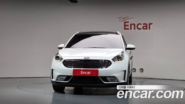 Kia Niro 2017 — photo 3