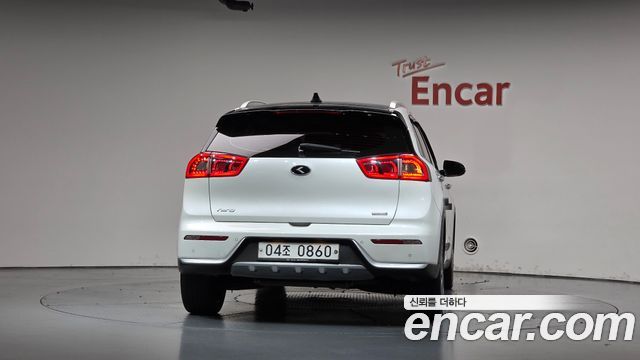 Kia Niro 2017 — photo 4