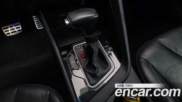 Kia Niro 2017 — photo 12