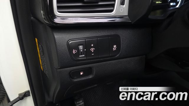 Kia Niro 2017 — photo 28