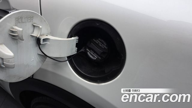 Kia Niro 2017 — photo 34