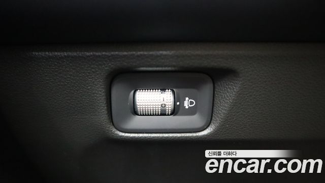Renault Korea Grand Koleos 2025 — photo 16