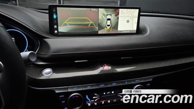 Genesis G80 2022 — photo 21