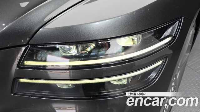 Genesis G80 2022 — photo 8