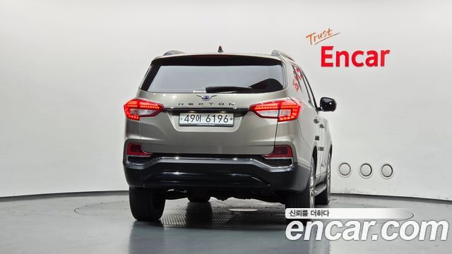 KG Mobility Rexton 2018 — photo 4