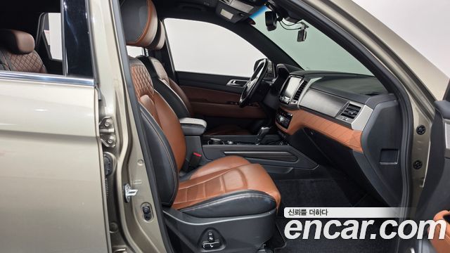 KG Mobility Rexton 2018 — photo 11