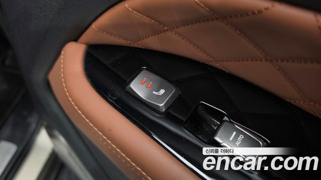KG Mobility Rexton 2018 — photo 18