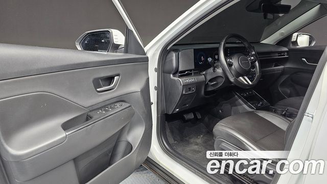 Hyundai Kona 2023 — photo 13