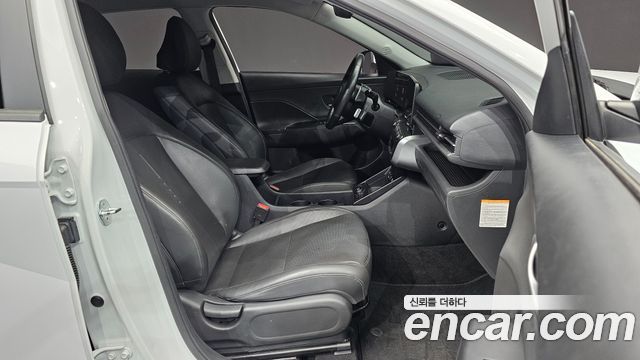 Hyundai Kona 2023 — photo 16