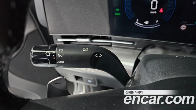Hyundai Kona 2023 — photo 29