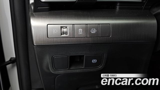 Hyundai Kona 2023 — photo 31