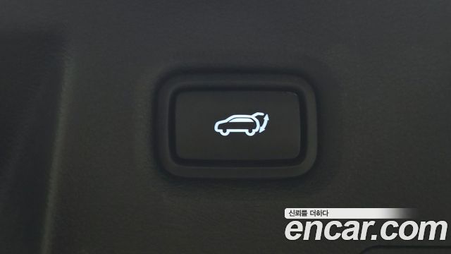Hyundai Santafe 2019 — photo 23