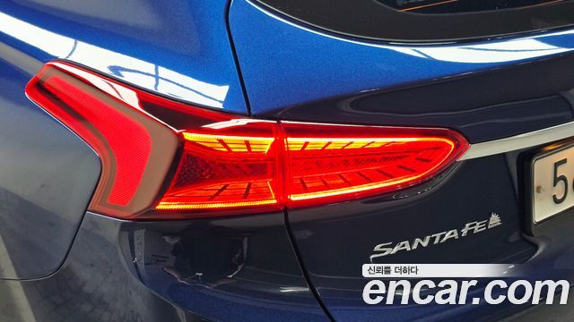 Hyundai Santafe 2019 — photo 9