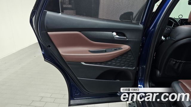 Hyundai Santafe 2019 — photo 15
