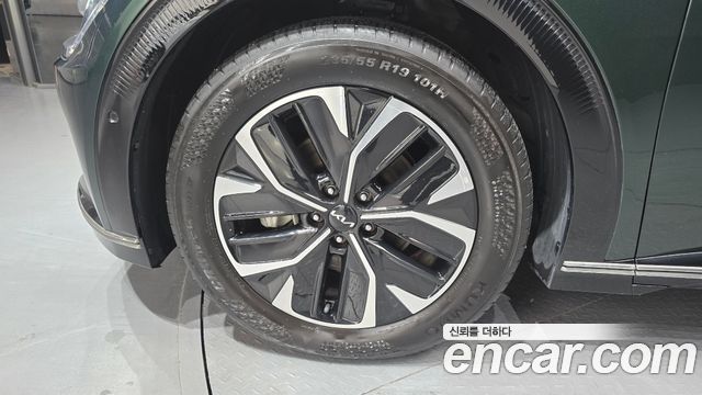 Kia EV6 2022 — photo 5