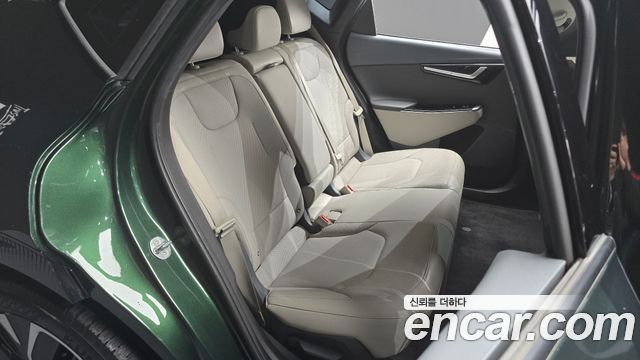 Kia EV6 2022 — photo 17