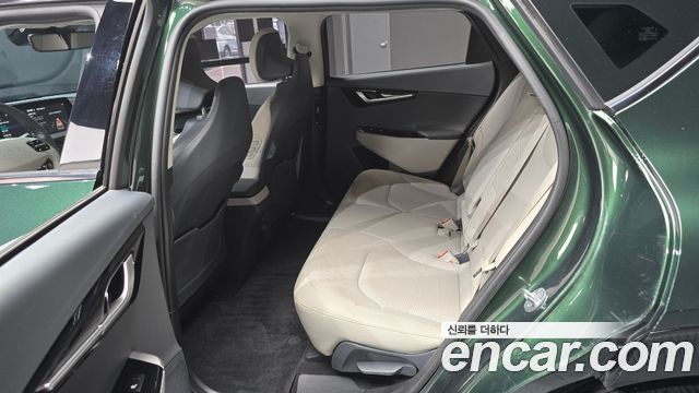 Kia EV6 2022 — photo 18
