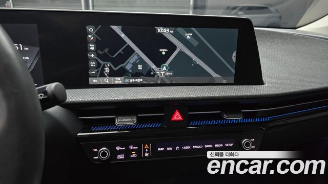 Kia EV6 2022 — photo 21