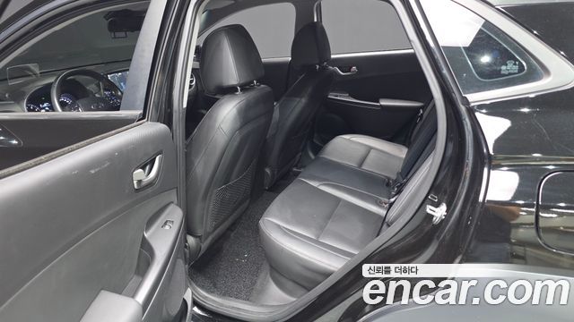 Hyundai Kona 2018 — photo 18