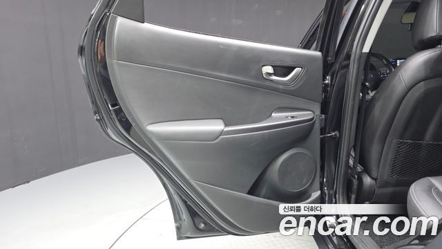 Hyundai Kona 2018 — photo 15