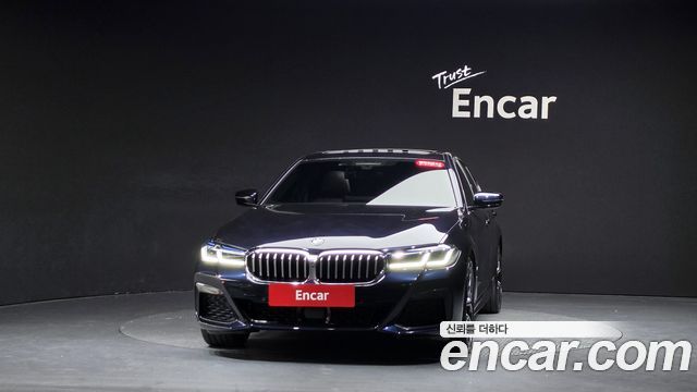 BMW 5-Series 2021 — photo 3