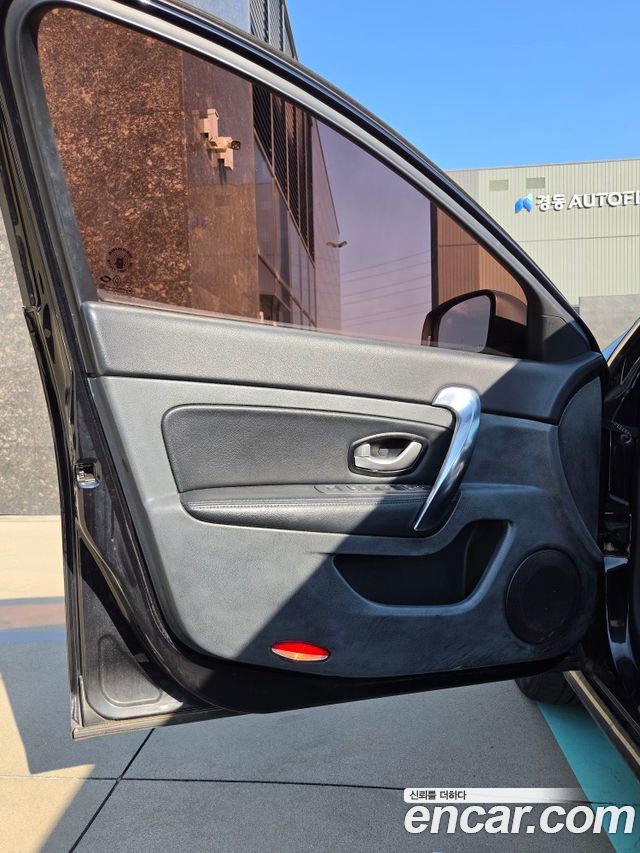 Renault Korea SM5  2010 — photo 15