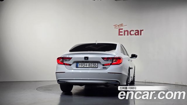 Honda Accord 2022 — photo 4