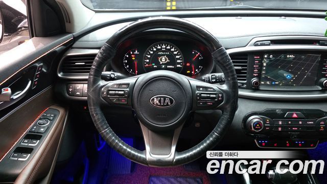 Kia Sorento 2015 — photo 19