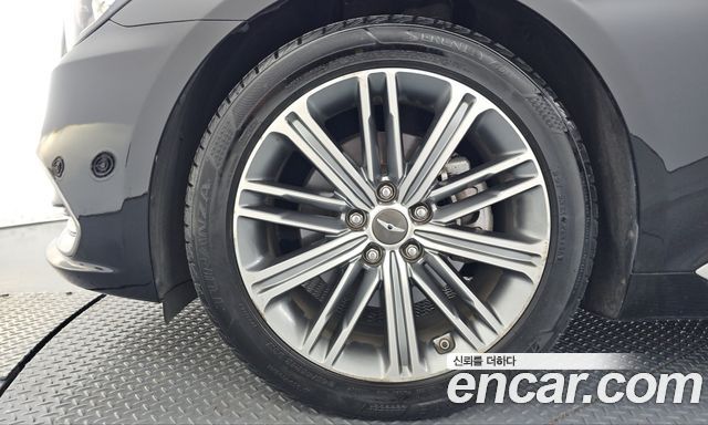 Genesis G80 2017 — photo 5