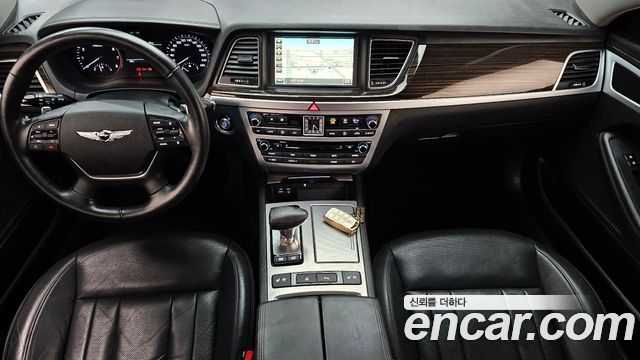 Genesis G80 2017 — photo 10