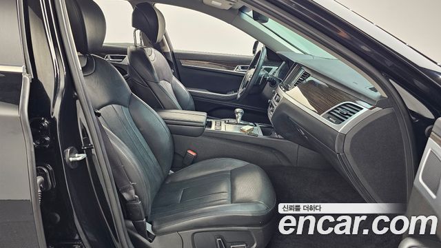 Genesis G80 2017 — photo 17