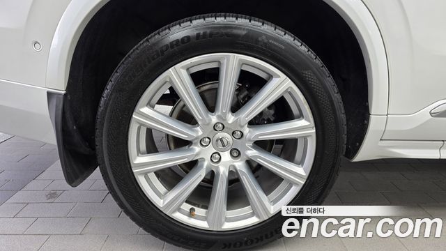 Volvo XC90 2017 — photo 5