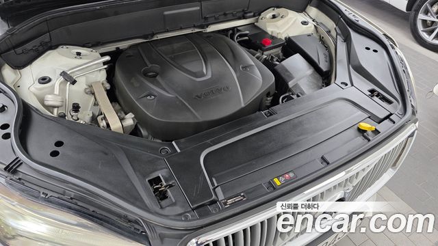 Volvo XC90 2017 — photo 6