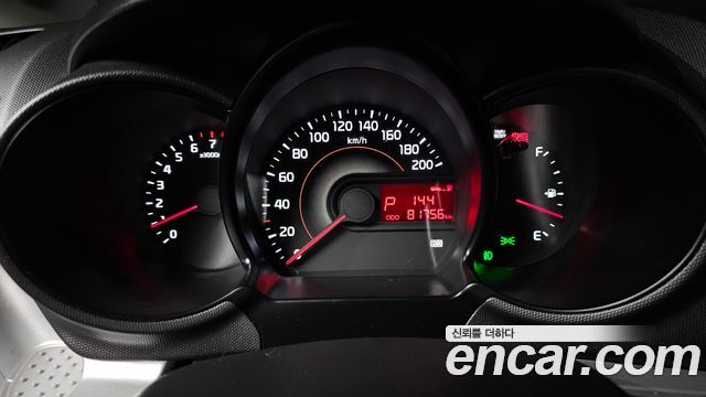 Kia RAY 2016 — photo 8