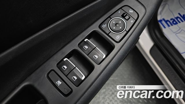 Hyundai Santafe 2019 — photo 28