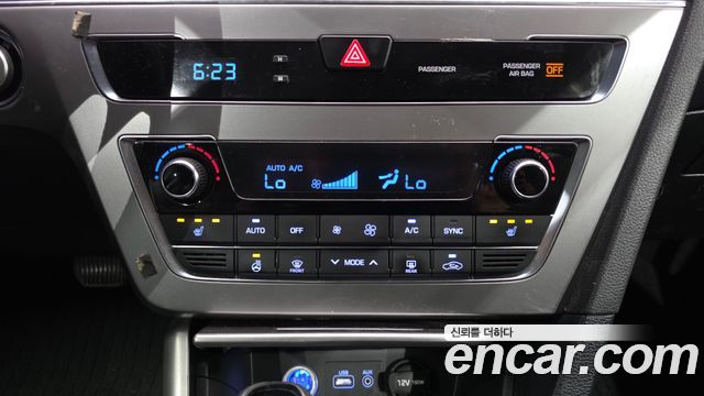 Hyundai Sonata 2017 — photo 22