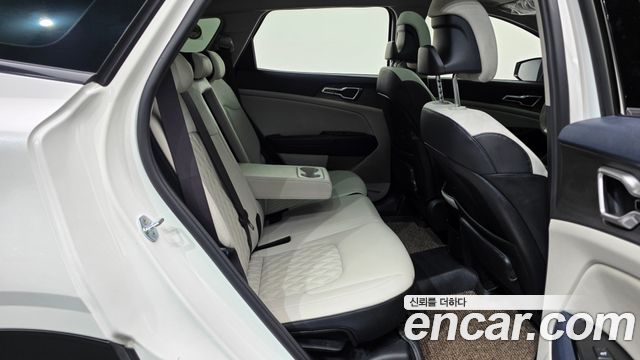 Kia Sportage 2022 — photo 18