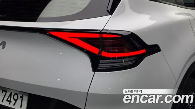 Kia Sportage 2022 — photo 9