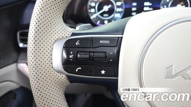 Kia Sportage 2022 — photo 29