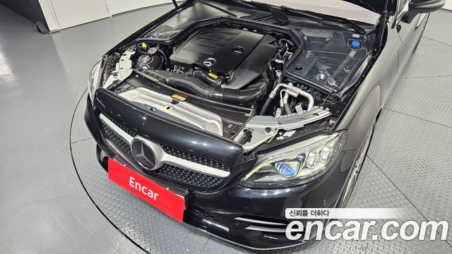 Mercedes-Benz C-Class 2023 — photo 6