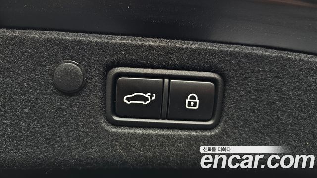 Hyundai Grandeur 2023 — photo 26