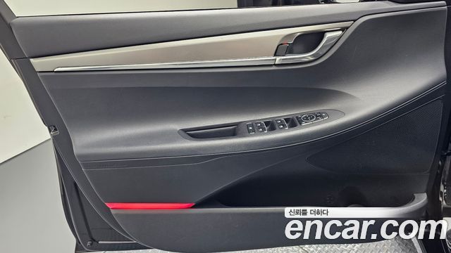 Hyundai Grandeur 2023 — photo 14