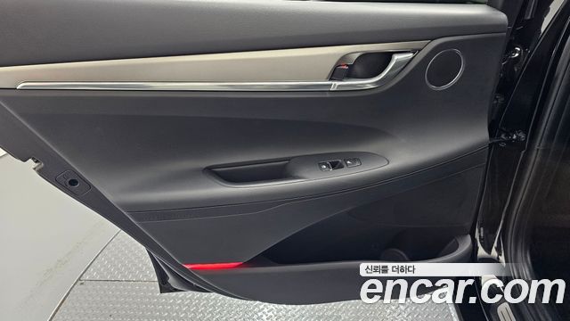 Hyundai Grandeur 2023 — photo 15