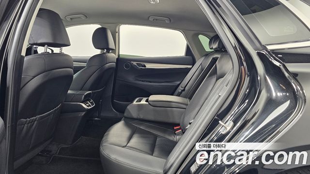 Hyundai Grandeur 2023 — photo 16