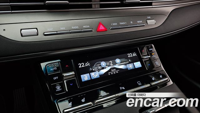 Hyundai Grandeur 2023 — photo 31