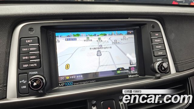 Kia K5 2016 — photo 13