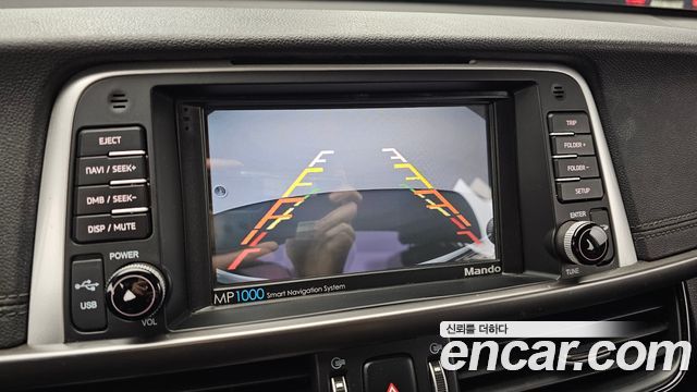 Kia K5 2016 — photo 14