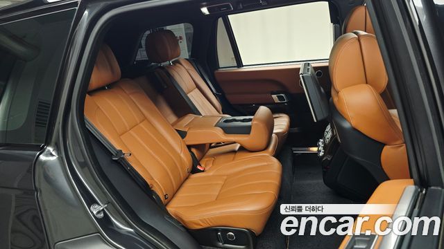Land Rover Range Rover 2017 — photo 11